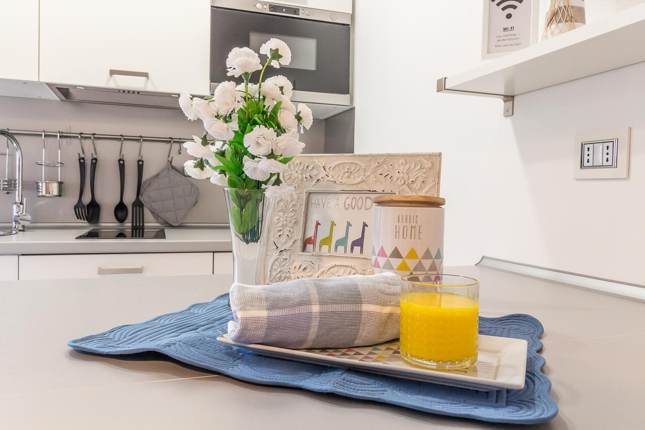 Alessia's Flat - Sarpi 3 * Milano