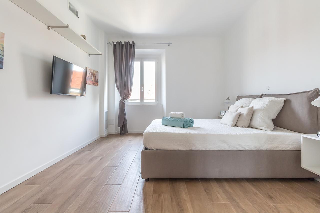 Alessia's Flat - Sarpi 3 * Milano